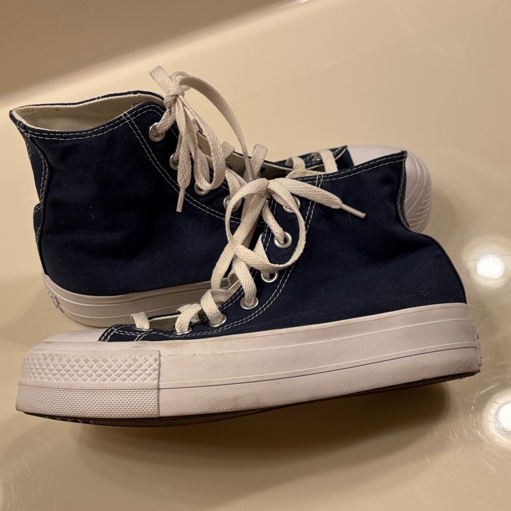 Converse Navy and Red Heart High-Tops - Picture 5 of 9